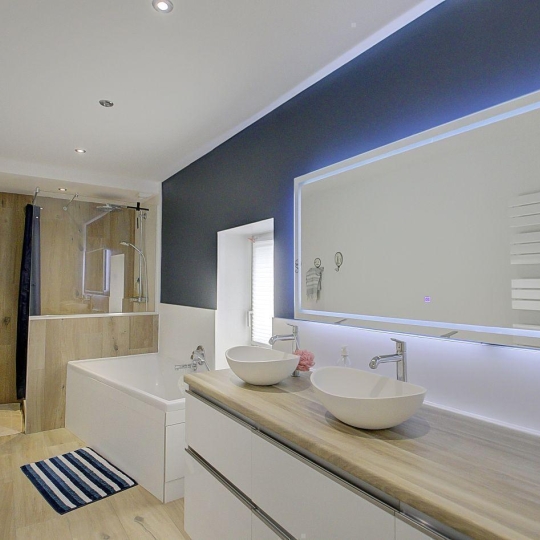  3P IMMOBILIER : House | VAULX-EN-VELIN (69120) | 160 m2 | 475 000 € 