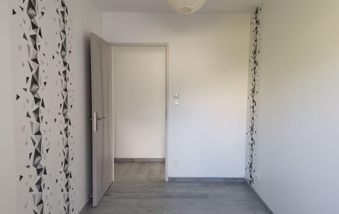 3P IMMOBILIER : House | VERANNE (42520) | 100 m2 | 1 090 € 