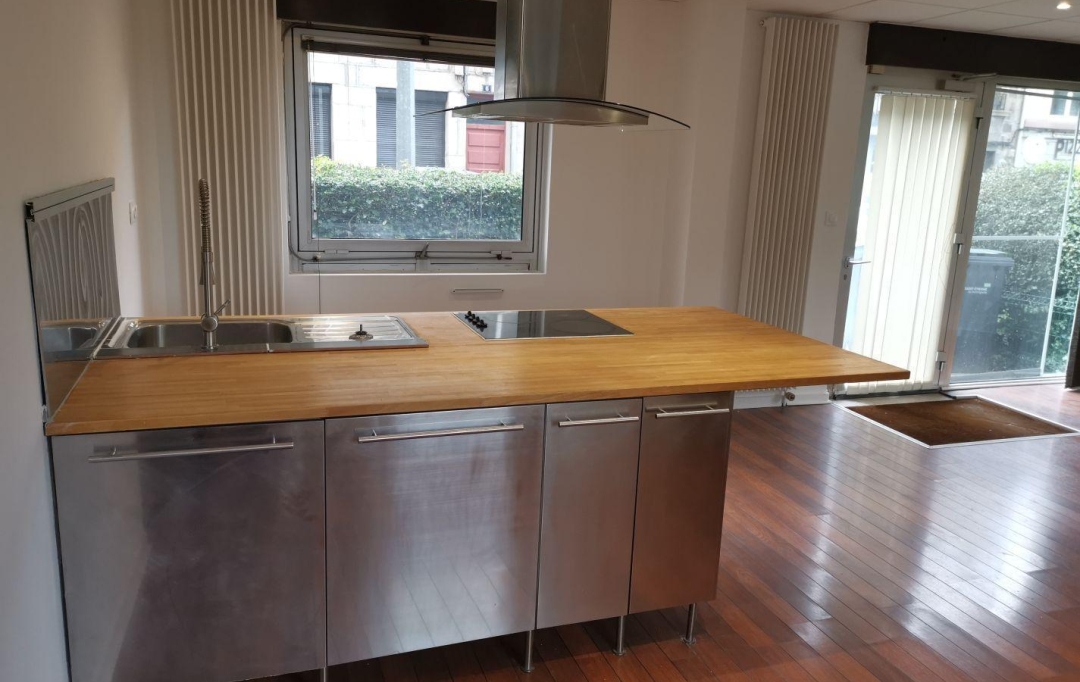 3P IMMOBILIER : Apartment | SAINT-ETIENNE (42000) | 67 m2 | 600 € 