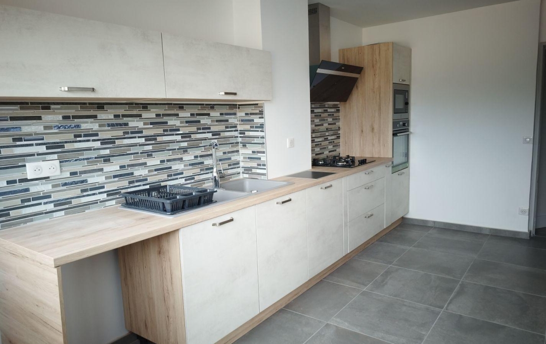 3P IMMOBILIER : Appartement | LE PEAGE-DE-ROUSSILLON (38550) | 66 m2 | 139 000 € 