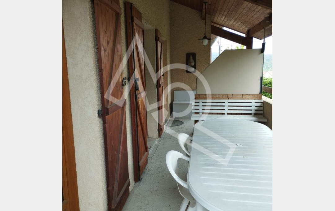 3P IMMOBILIER : House | PELUSSIN (42410) | 106 m2 | 299 000 € 