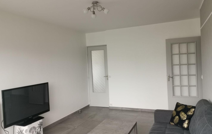 Appartement P3 LE PEAGE-DE-ROUSSILLON 66 m2 128 000 € Appartement P3 LE PEAGE-DE-ROUSSILLON 66 m2 128 000 €