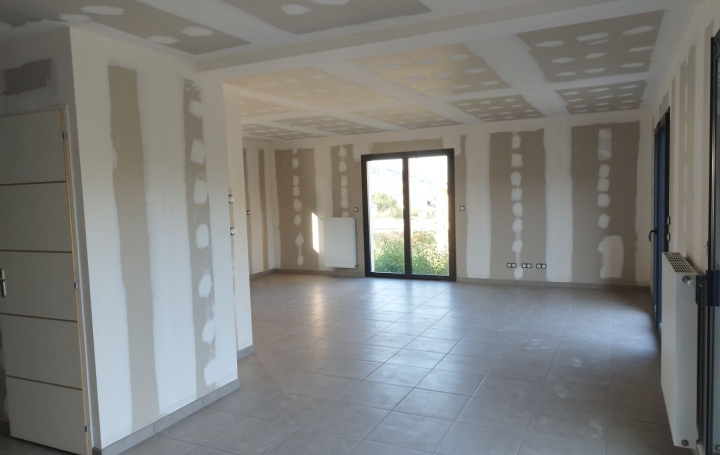 Maison CHUYER 104 m2 302 000 € Maison CHUYER 104 m2 302 000 €